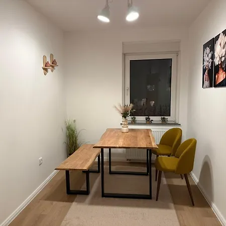 Lägenhet Moderne 3-zimmer-familienoase In Der Wueste 1 Og Osnabrück