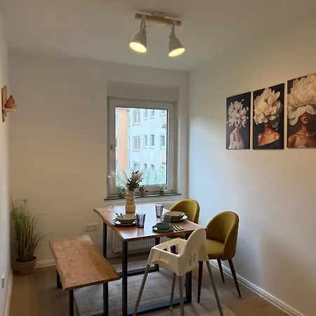 Lägenhet Moderne 3-zimmer-familienoase In Der Wueste 1 Og Osnabrück